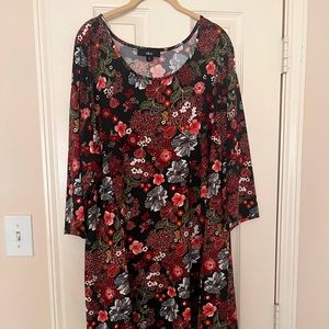 Plus size Black Dress red pink white pretty floral print size XL 22/24